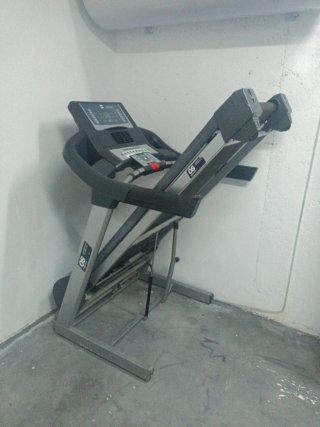 Cinta de correr marca bh