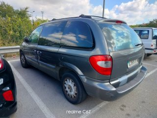 lote de 3 coches Nissan volvo Chrysler  2007