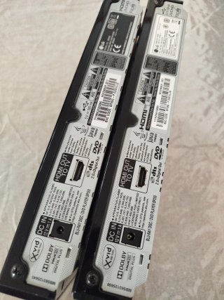 2 Reproductores DVD y Blu-ray LG BP250