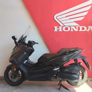 Honda Forza 125
