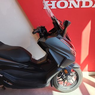 Honda Forza 125