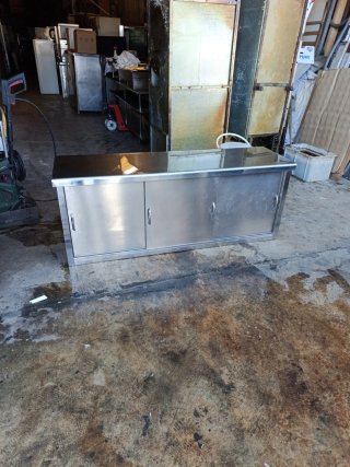 Mesa de acero inoxidable