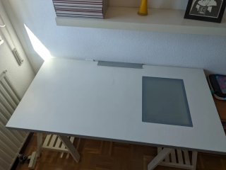 Mesa de dibujo blanca