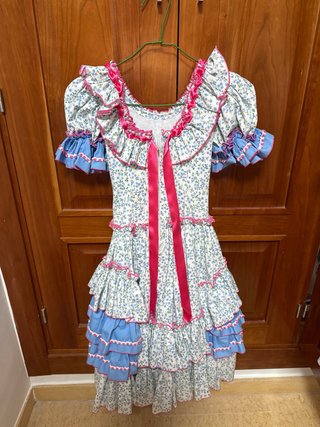 Traje Flamenca Niña Azul y Rosa como nuevo.