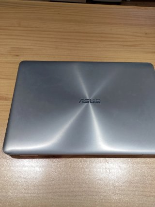 Portátil Asus Plata Poco Uso