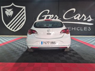Opel Astra 1.7CDTI EXCELLENCE 130CV