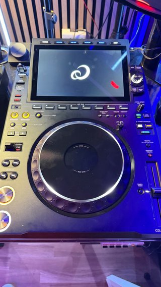 Equipo DJ Pioneer AlphaTheta