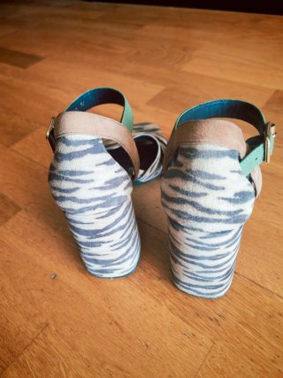 Sandalias Geox Piel Talla 37 Animal Print