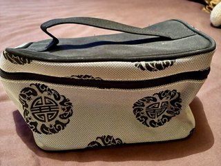 Neceser de viaje estampado