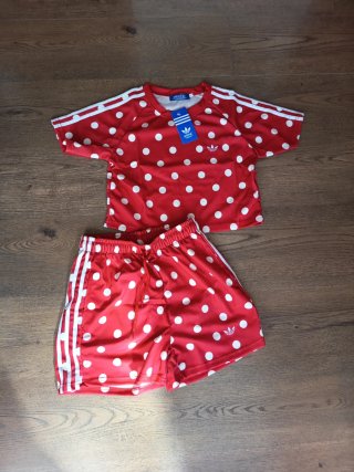 Conjunto Adidas lunares rojo y blanco