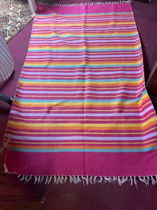 Alfombra tejida multicolor
