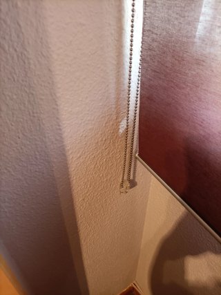 Estor enrollable IKEA granate