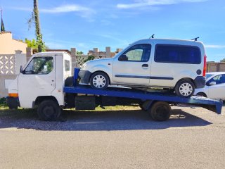 Grúas porta coches