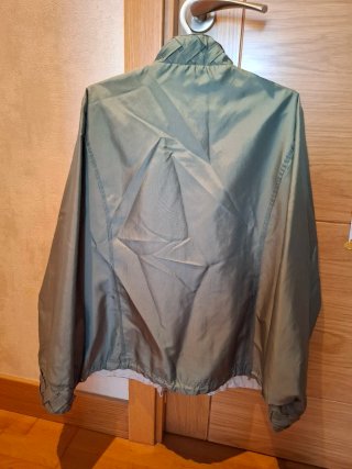 Chaqueta reversible beige/verde oliva