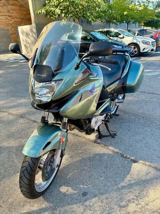 Honda Deauville (RC52)