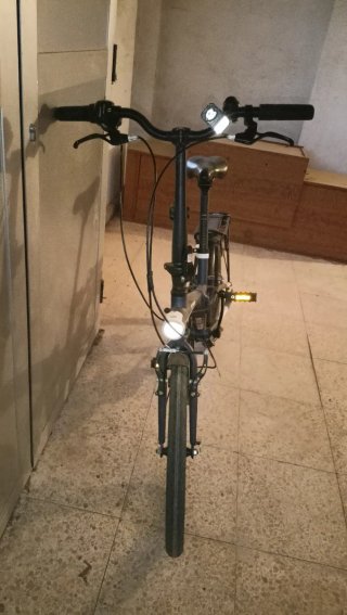 2 Bicicletas Plegables B'Twin (Blanca y Negra)