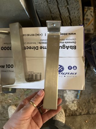 Soportes metálicos para estanterías (pack 6)