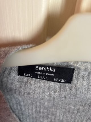 Jersey Bershka Gris Talla L