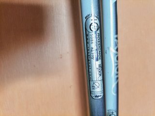 Scarponi da sci Salomon 24.5, bastoncini e sci