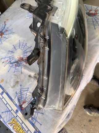 Faro Izquierdo Qashqai J11