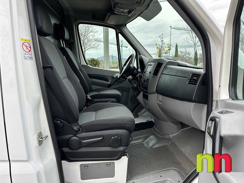 Volkswagen Crafter 2016, foto 10
