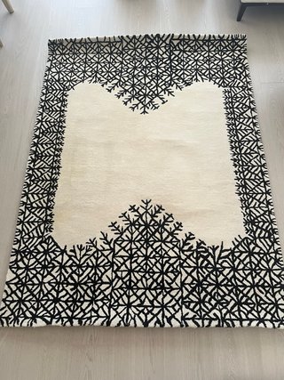 Alfombra Zara Home Lana Beige y Negro