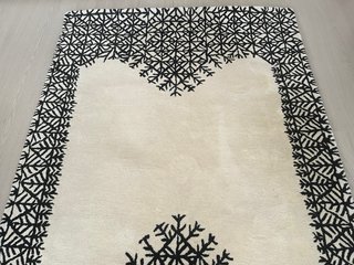 Alfombra Zara Home Lana Beige y Negro
