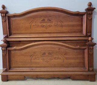 Cabecero y piecero de madera 135