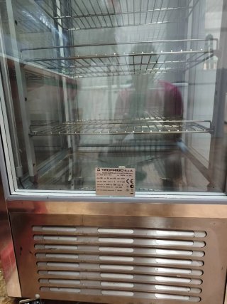 Vitrina refrigerada expositora