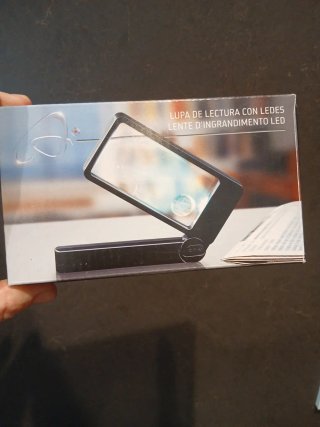 Lupa de lectura con LED plegable
