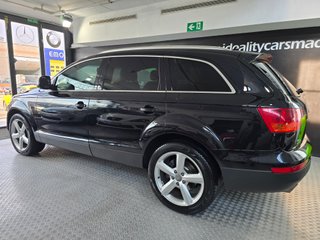 AUDI Q7 3.0 TDI quattro tiptronic