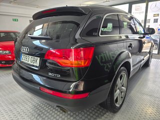 AUDI Q7 3.0 TDI quattro tiptronic