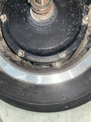 Motor halo knight + Rueda 100/55-6.5 de competicio