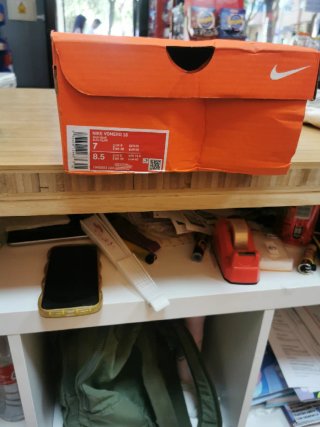 Tenis Nike ZoomX Blanco y Turquesa