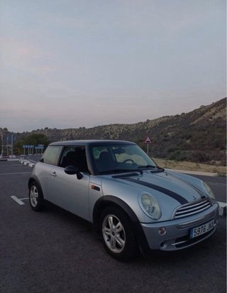MINI Cooper 2005