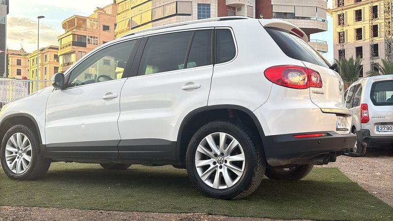 Volkswagen Tiguan 2.0 TDI +Motion Tip. 2009, foto 17