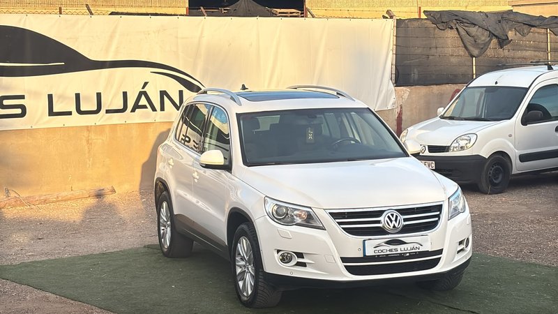 Volkswagen Tiguan 2.0 TDI +Motion Tip. 2009, foto 27