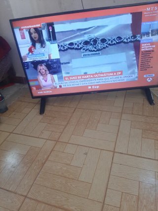 TD Systems Smart TV 40 DLX15G