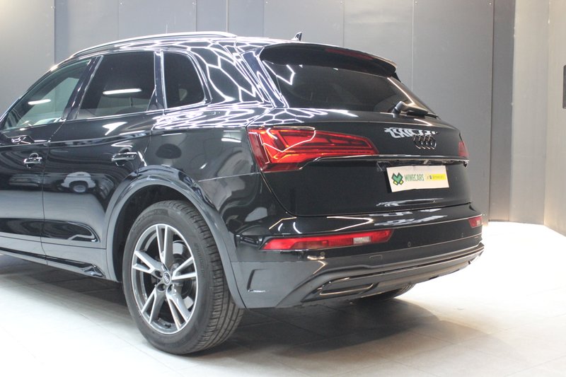 Audi Q5 2022, foto 5