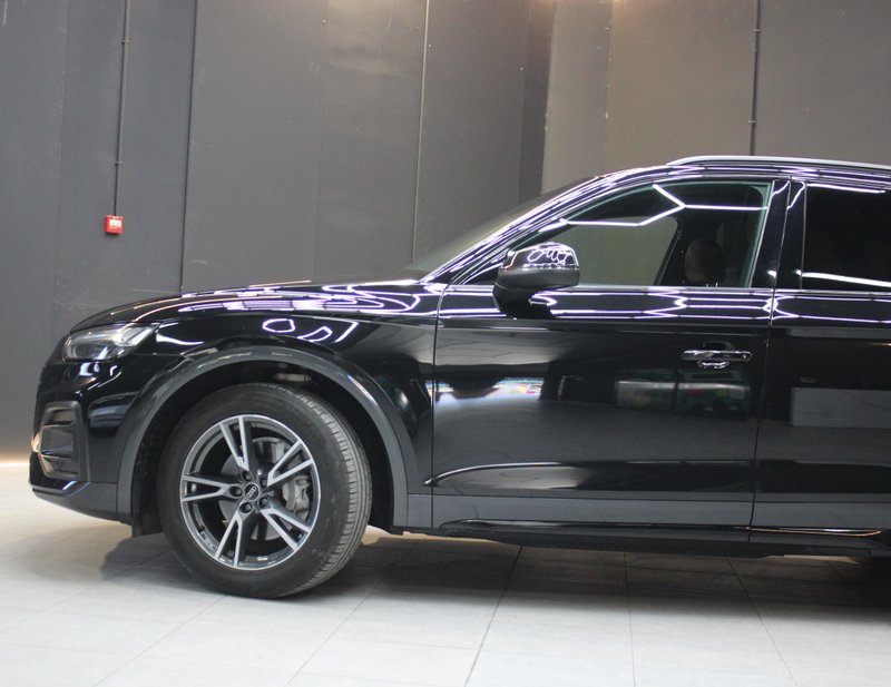 Audi Q5 2022, foto 12