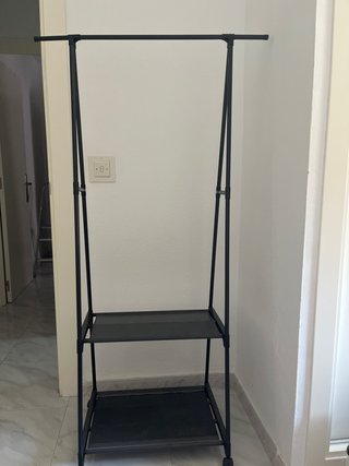 Burro para ropa negro