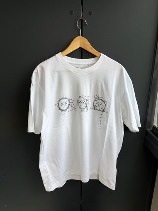 Camiseta KAWS UNIVERSE