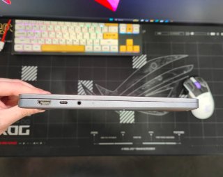 Portátil Dell Pro 14 Premium OLED