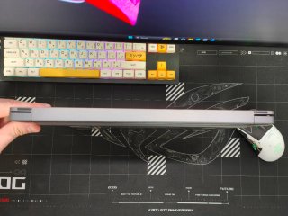 Portátil Dell Pro 14 Premium OLED