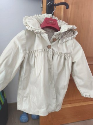 Chaquetón Valentina beige 6 años