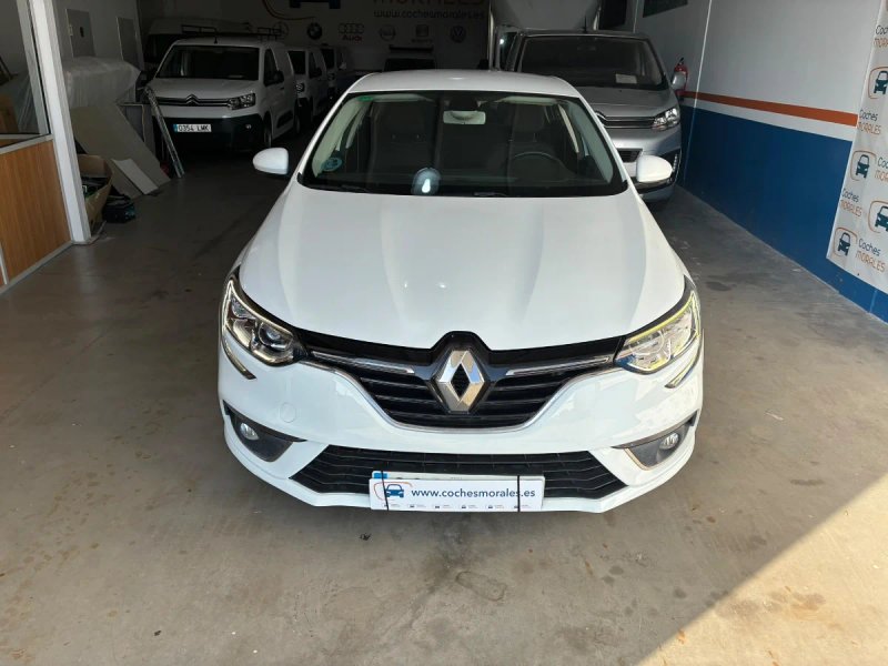 Renault Mégane 2020, foto 2