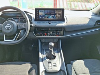 Nissan Qashqai MHEV 2025
