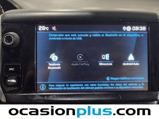 Peugeot 208 BlueHDi 100 S&S Signature 73 kW (99 CV)