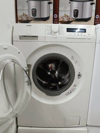 Lavadora AEG Protex 7kg Carga Frontal
