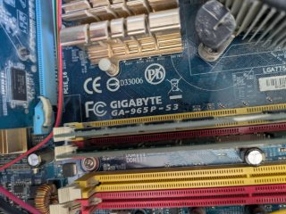 Placa base de ordenador GIGABYTE